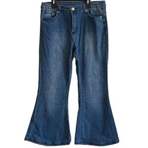 Shein Wide Flare Jeans - Large